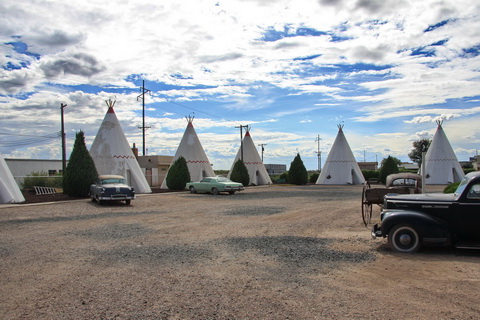 072 WigWamMotel